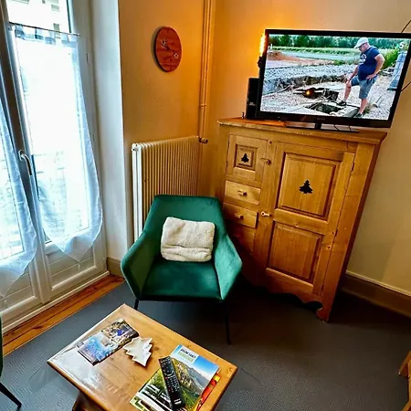 アパート Les Montagnettes ル・モンドール