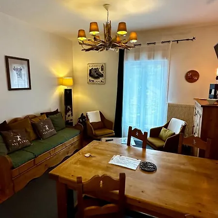 Les Montagnettes ル・モンドール